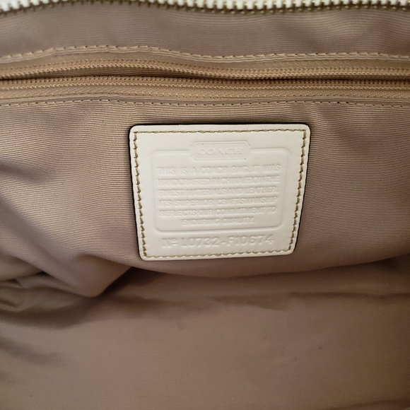 Coach Signature Hampton Scribble Pastel Satchel - Picture 6 of 8